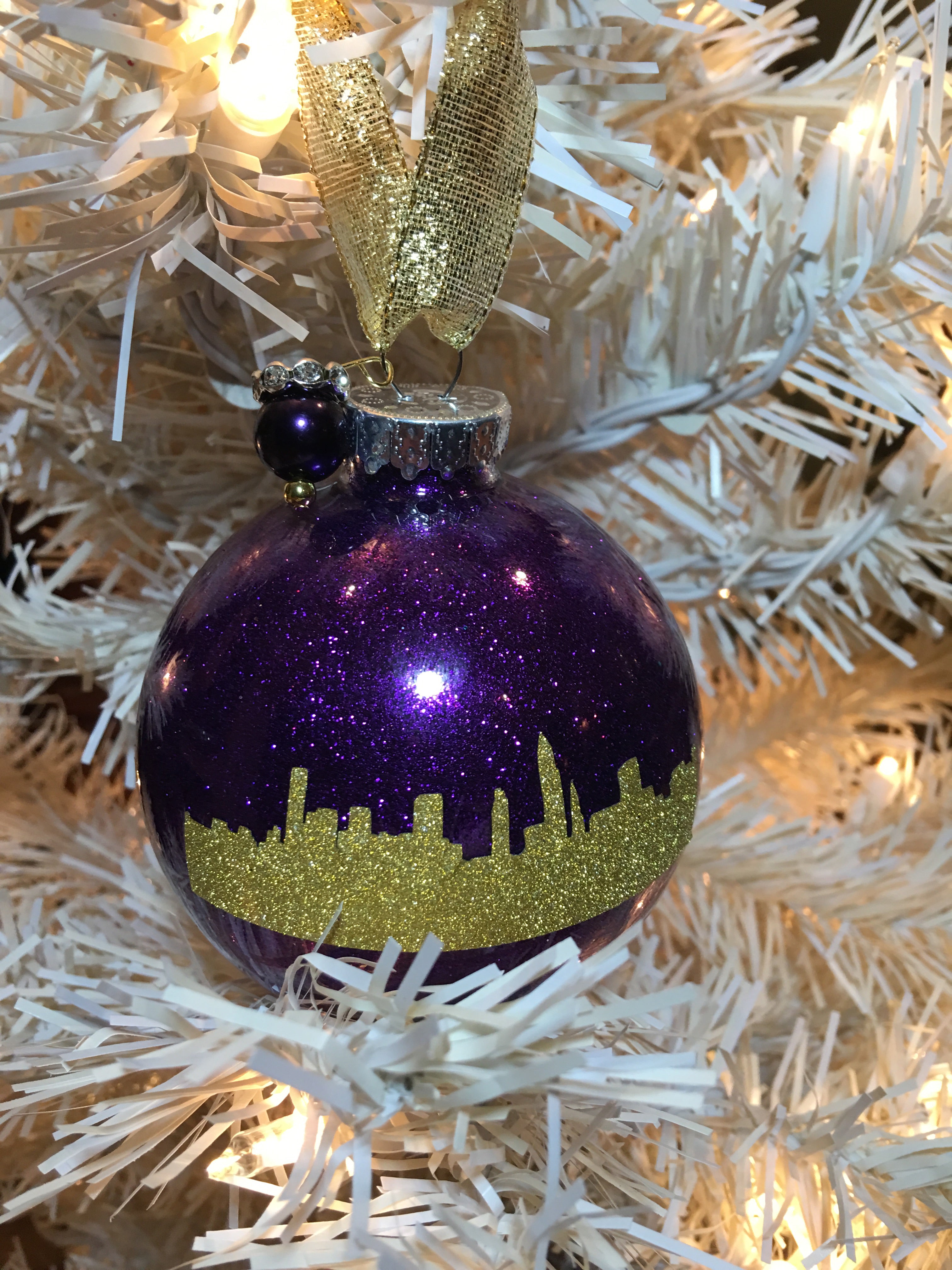Medium Violet 3" Signature Ornament - Holiday Glitz Collection